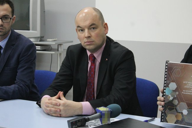 Nie zostawił 