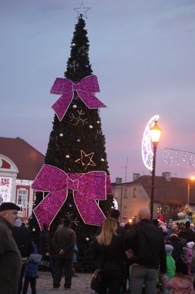 Świąteczny klimat na rynku - zdjęcia