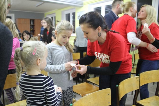 Paczka, która odmienia życie - zdjęcia