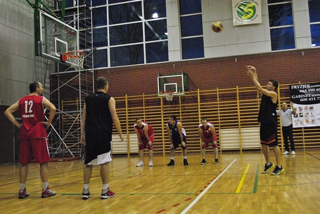 Rzut na miarę zwycięstwa ? zdjęcia
