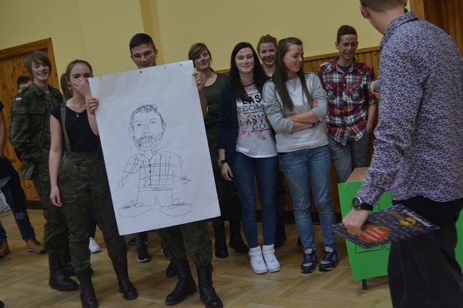 Dzień rozpoczął sie normalnie - zdjęcia