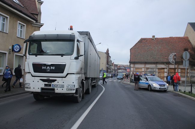 Śmierć pod kołami tira - zdjęcia