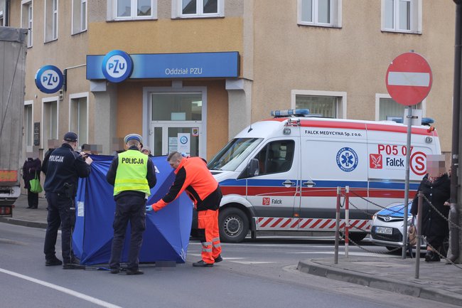 Śmierć pod kołami tira - zdjęcia