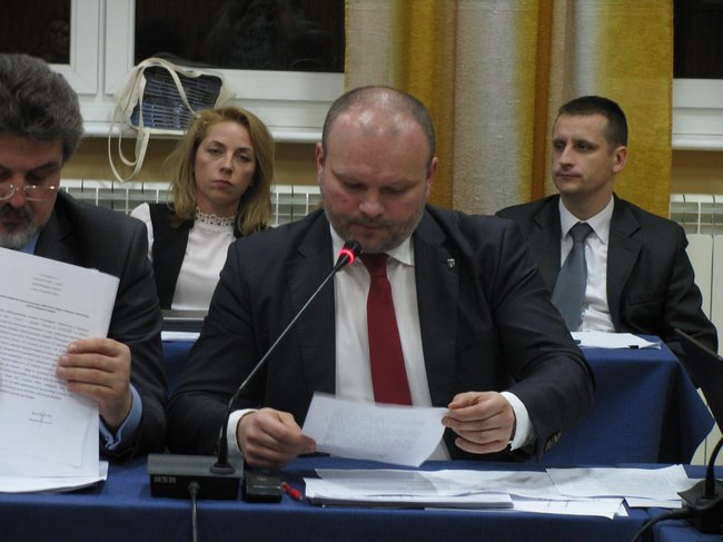 Czwojda: Z próżnego i Salomon nie naleje
