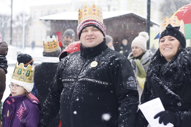 Barwny Orszak przeszedł ulicami miasta