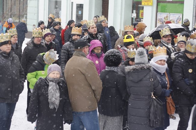 Barwny Orszak przeszedł ulicami miasta