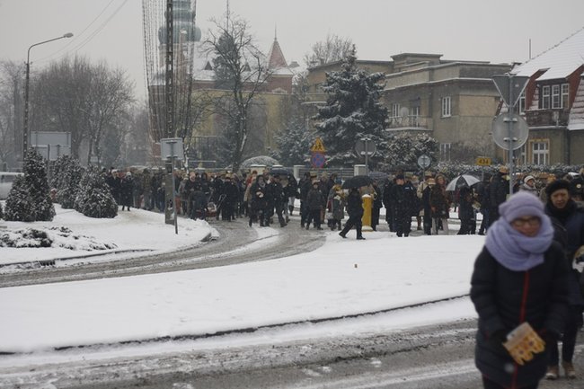 Barwny Orszak przeszedł ulicami miasta