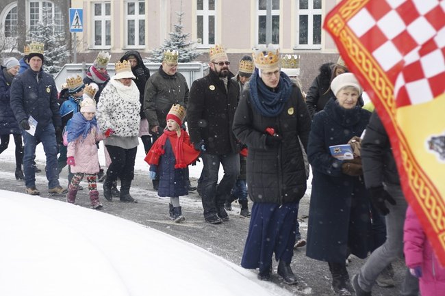 Barwny Orszak przeszedł ulicami miasta