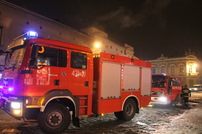Pożar w centrum miasta - zdjęcia