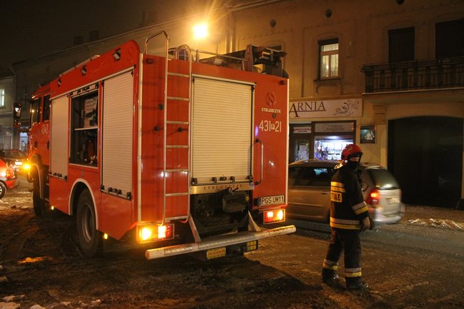Pożar w centrum miasta - zdjęcia