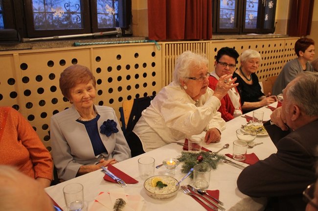 Noworoczne spotkanie u seniorów - zdjęcia