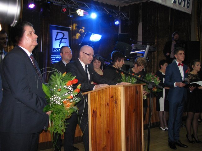 Polonezem w dorosłe życie - zdjęcia