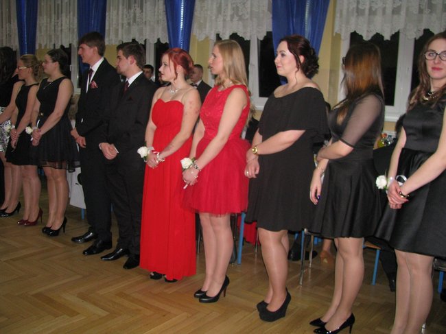 Studniówka z sukcesem w tle - zdjęcia