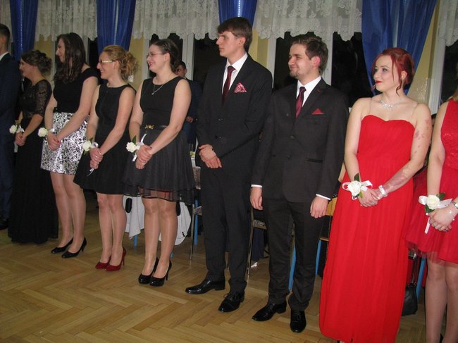 Studniówka z sukcesem w tle - zdjęcia