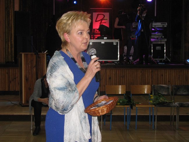 Studniówka z sukcesem w tle - zdjęcia