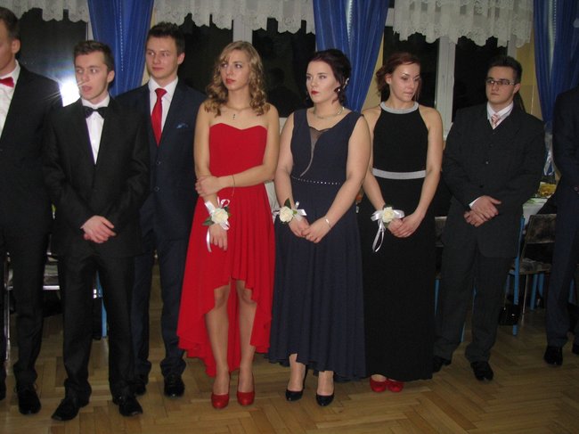 Studniówka z sukcesem w tle - zdjęcia