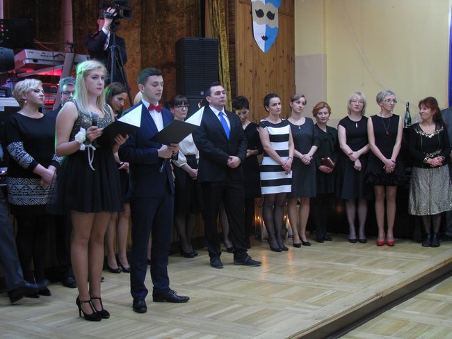 Studniówka z sukcesem w tle - zdjęcia