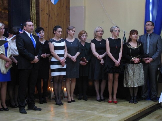 Studniówka z sukcesem w tle - zdjęcia