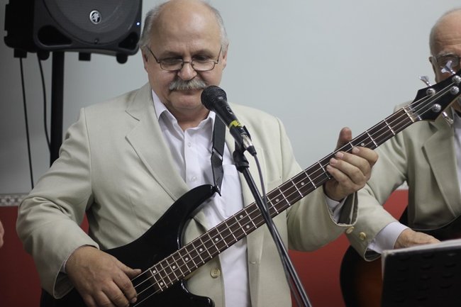 Wyrwały seniorów z domu - zdjęcia