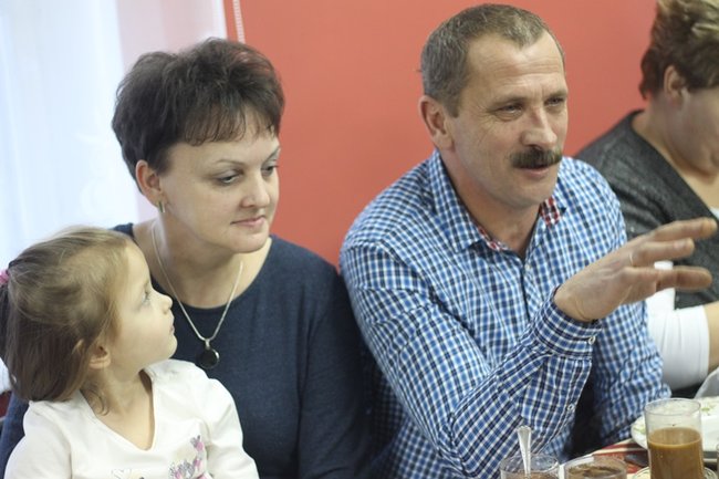 Wyrwały seniorów z domu - zdjęcia