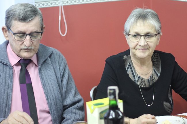Wyrwały seniorów z domu - zdjęcia