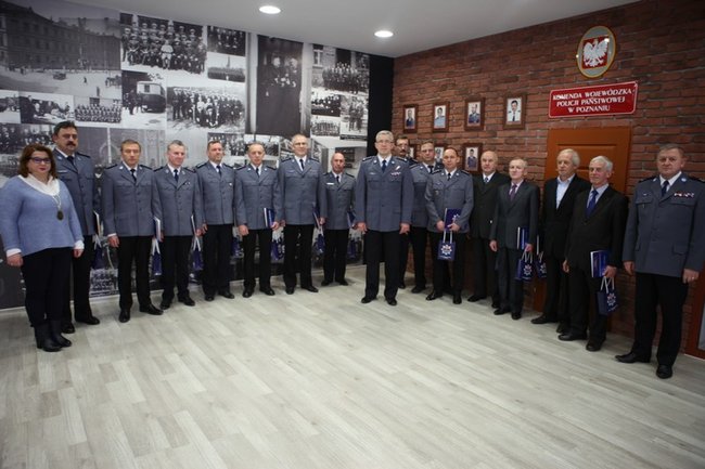 Po 31 latach służby przeszedł na emeryturę