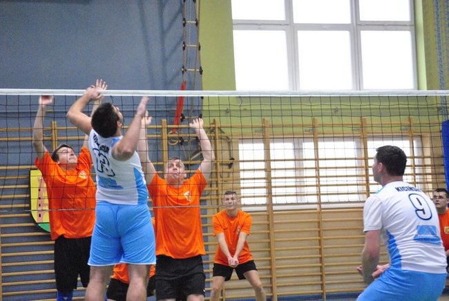 Puchar pojechał do Jutrosina ? zdjęcia