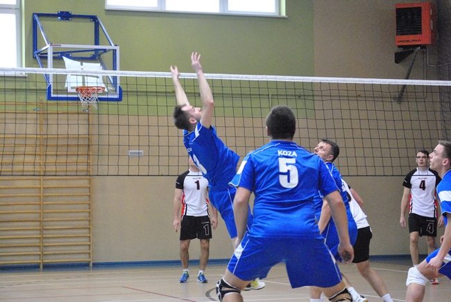 Puchar pojechał do Jutrosina ? zdjęcia