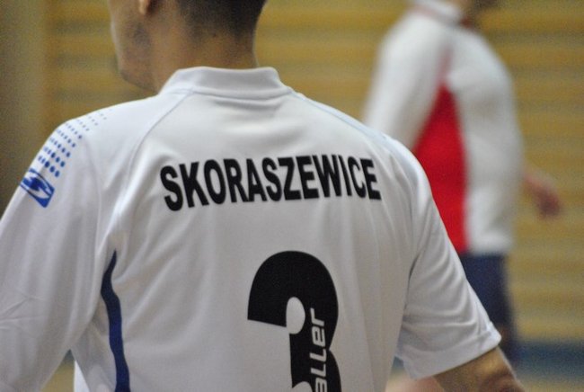 Biegali za piłką jak do pożaru ? zdjęcia