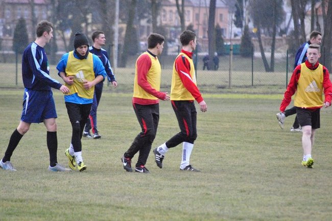 Osłabieni w defensywie ? zdjęcia