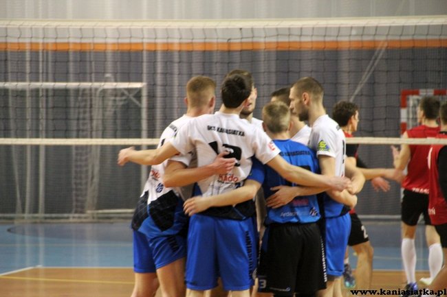 Nie zachwycili, ale trzy punkty zdobyli ? zdjęcia