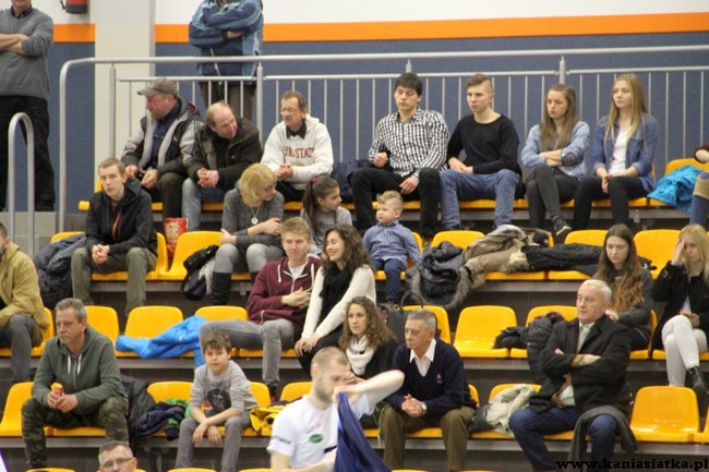 Nie zachwycili, ale trzy punkty zdobyli ? zdjęcia