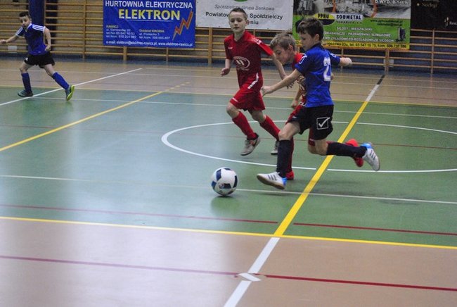 Przegrali tylko z Lechem ? zdjęcia