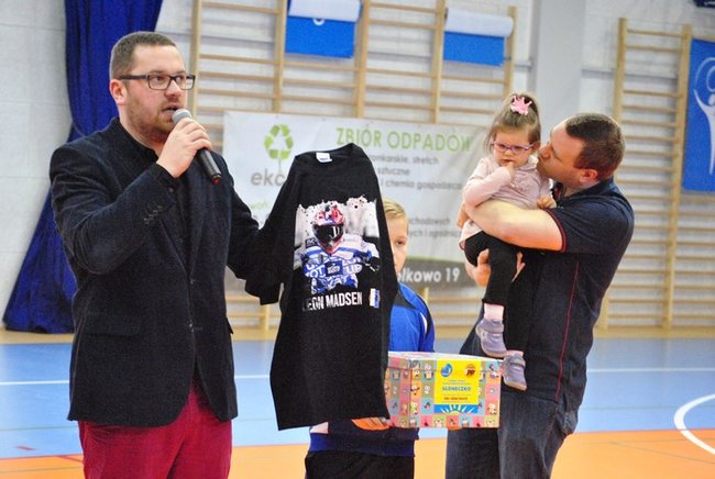 Pomogli dwuletniej Zuzi, zebrali blisko 10 tys. ? zdjęcia
