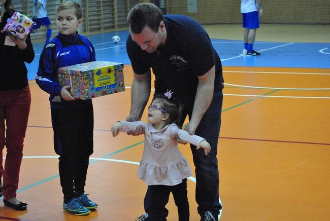 Pomogli dwuletniej Zuzi, zebrali blisko 10 tys. ? zdjęcia