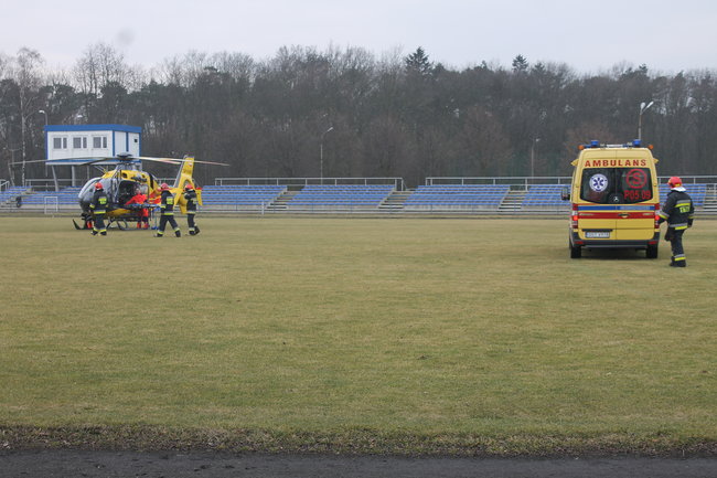Helikopter zabrał poparzone dziecko