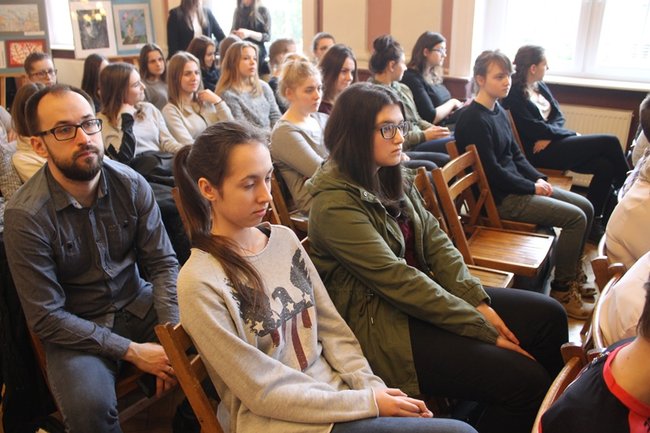 Patrzą na rzeczywistość inaczej - zdjęcia