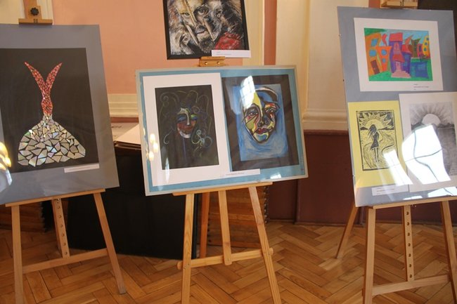 Patrzą na rzeczywistość inaczej - zdjęcia