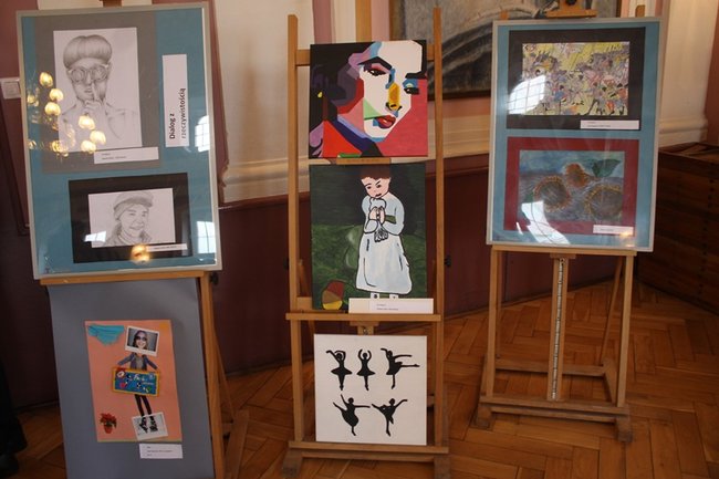 Patrzą na rzeczywistość inaczej - zdjęcia