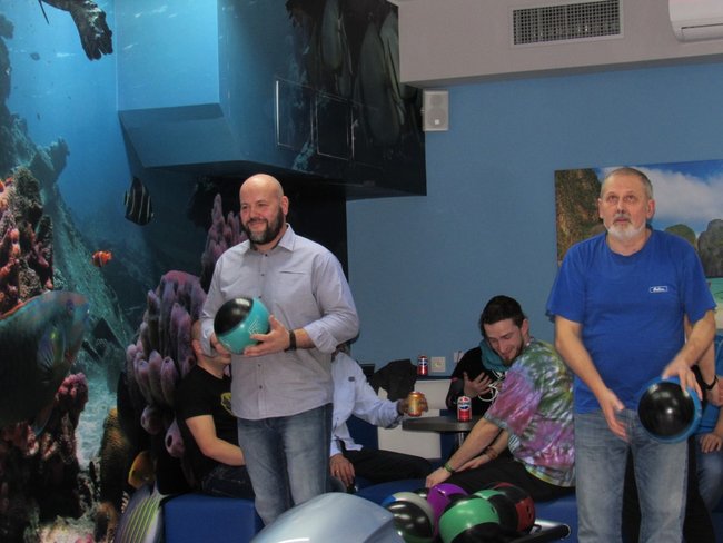 Przed ostatnią rundą mamy dwóch liderów ? zdjęcia