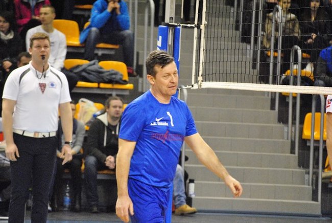 Lider rozbity w Gostyniu ? zdjęcia