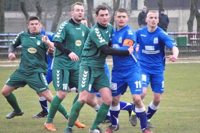 Spokojny awans Kani ? zdjęcia