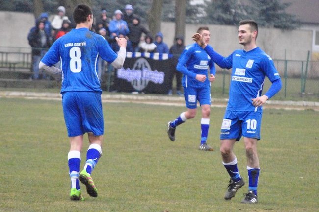 Spokojny awans Kani ? zdjęcia