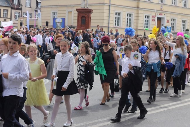 Wyjątkowa parada rozpoczęła świętowanie
