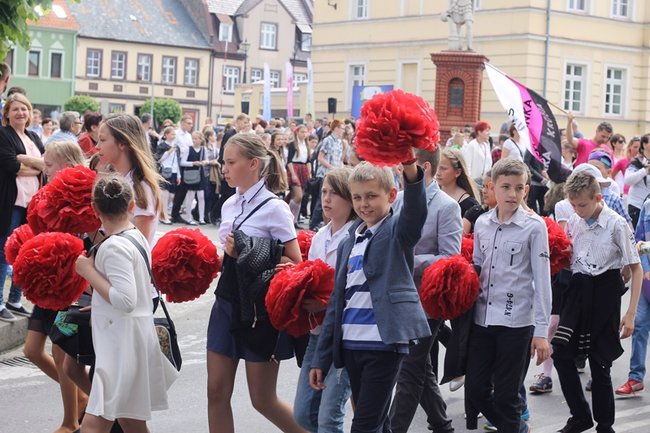 Wyjątkowa parada rozpoczęła świętowanie
