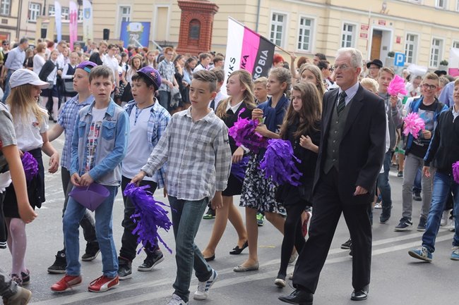 Wyjątkowa parada rozpoczęła świętowanie