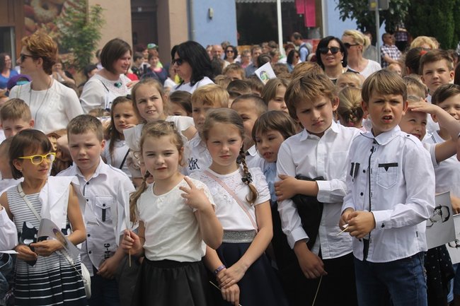 Wyjątkowa parada rozpoczęła świętowanie