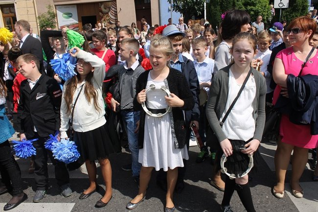Wyjątkowa parada rozpoczęła świętowanie