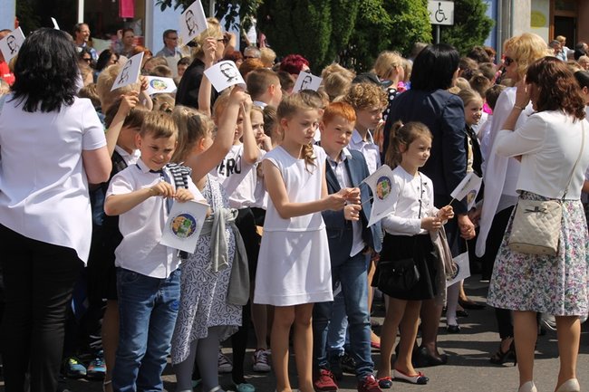Wyjątkowa parada rozpoczęła świętowanie