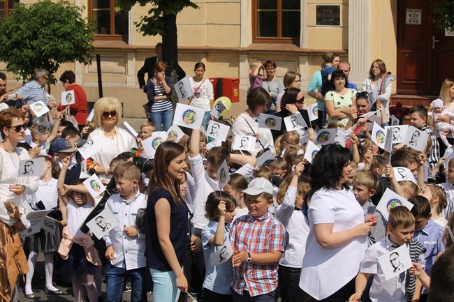Wyjątkowa parada rozpoczęła świętowanie